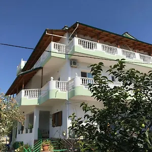  Guest house Roku Albania